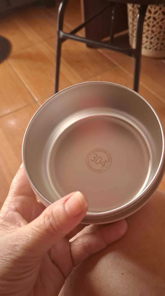 Marmita térmica em foto de avaliação 4